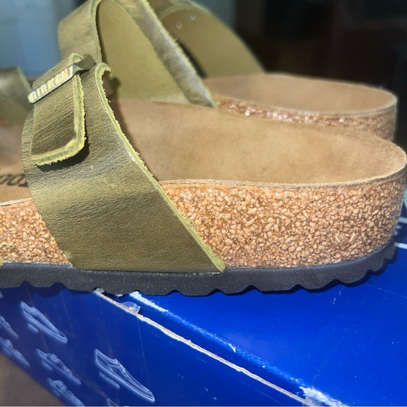 NEW IN BOX Birkenstock Mayari- size 38-women 7/8 olive army green-normal width - Picture 9 of 16